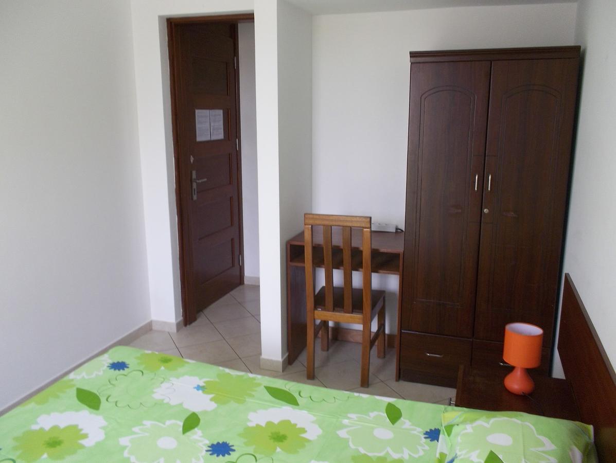 Basic Hotel Mindelo Extérieur photo