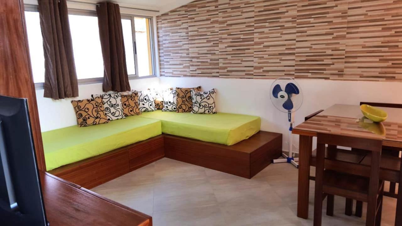 Basic Hotel Mindelo Extérieur photo