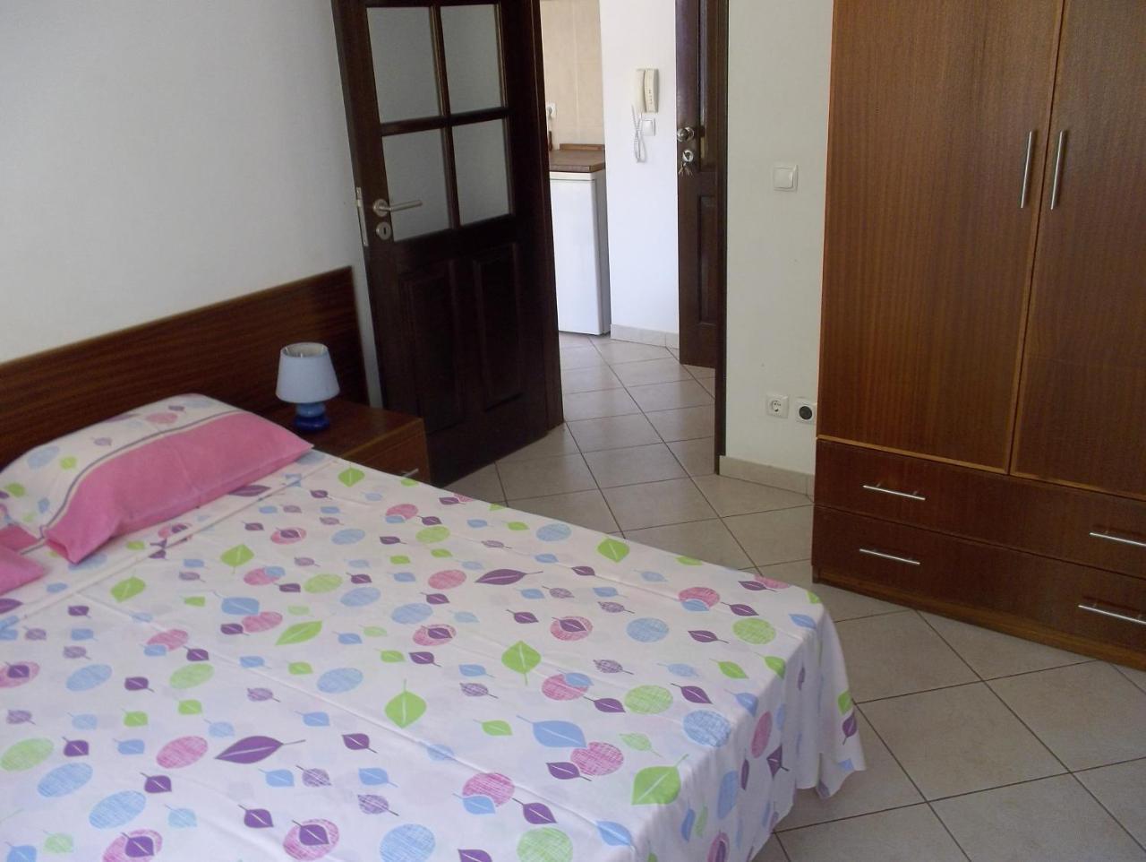 Basic Hotel Mindelo Extérieur photo