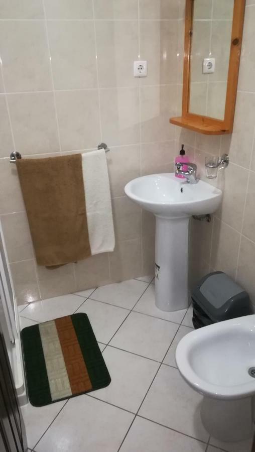 Basic Hotel Mindelo Extérieur photo