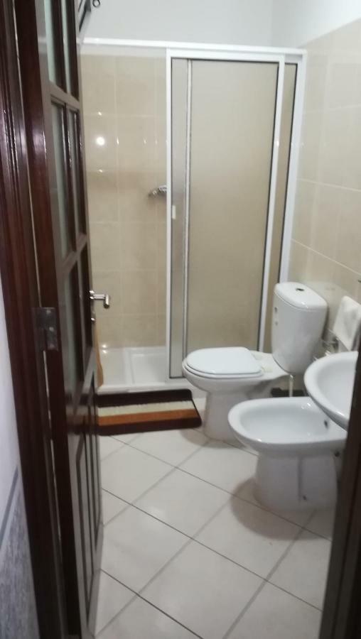 Basic Hotel Mindelo Extérieur photo