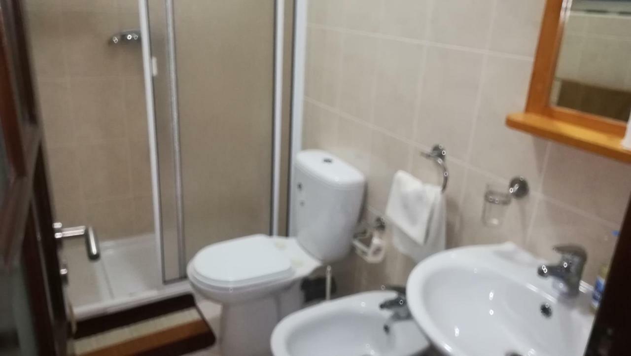 Basic Hotel Mindelo Extérieur photo