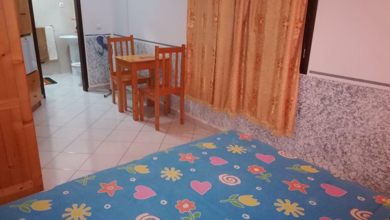 Basic Hotel Mindelo Extérieur photo
