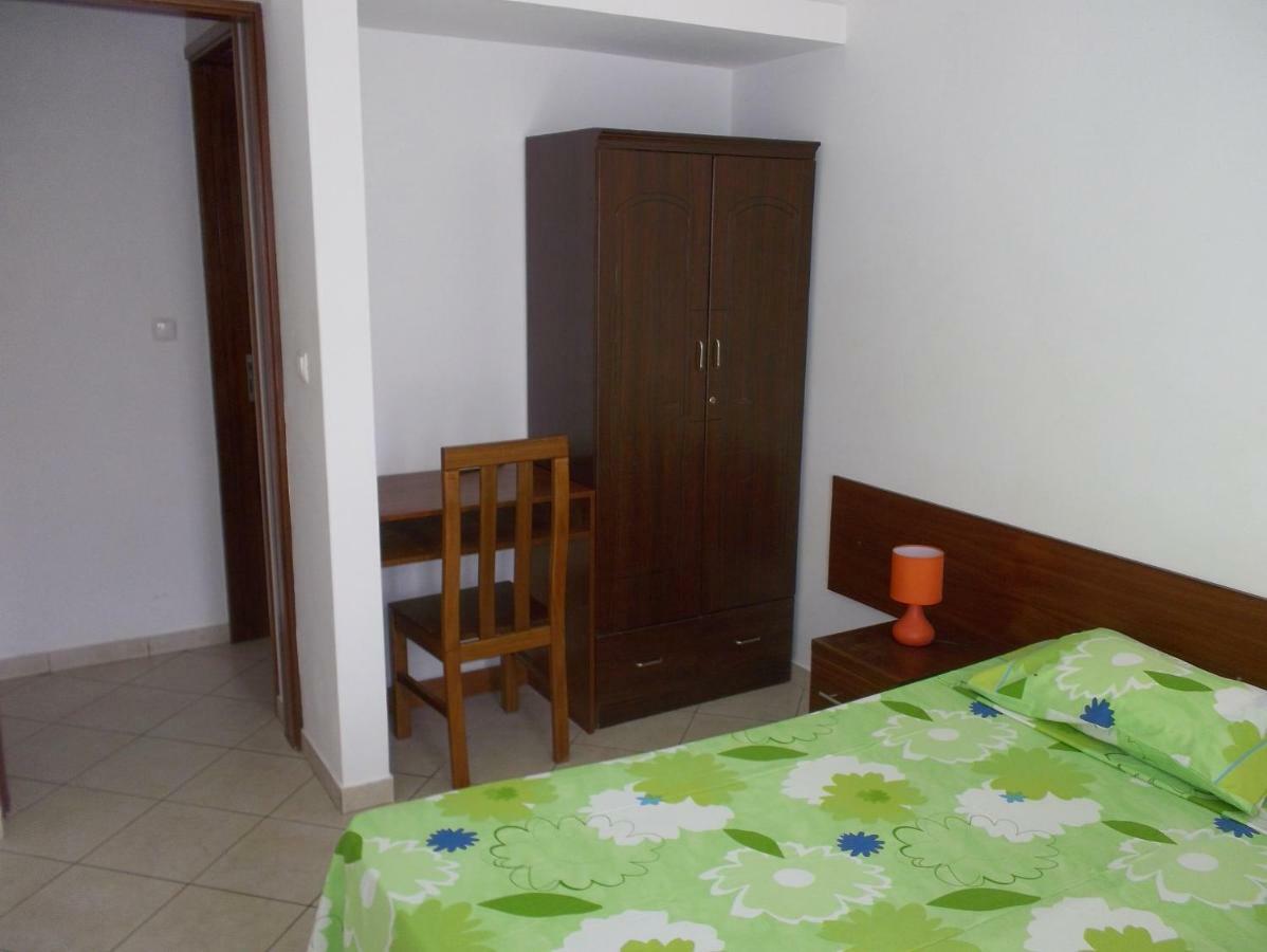 Basic Hotel Mindelo Extérieur photo